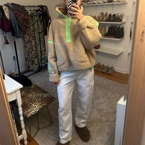 Aritzia Cargo Pants